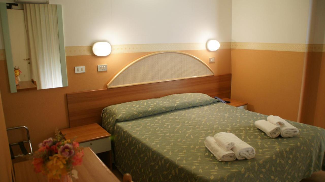 Hotel Verudella Rimini Exteriér fotografie