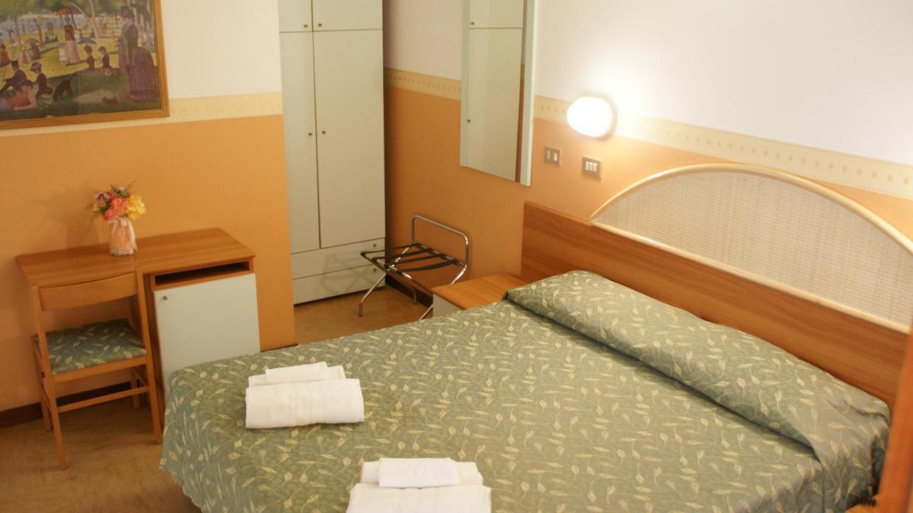 Hotel Verudella Rimini Exteriér fotografie
