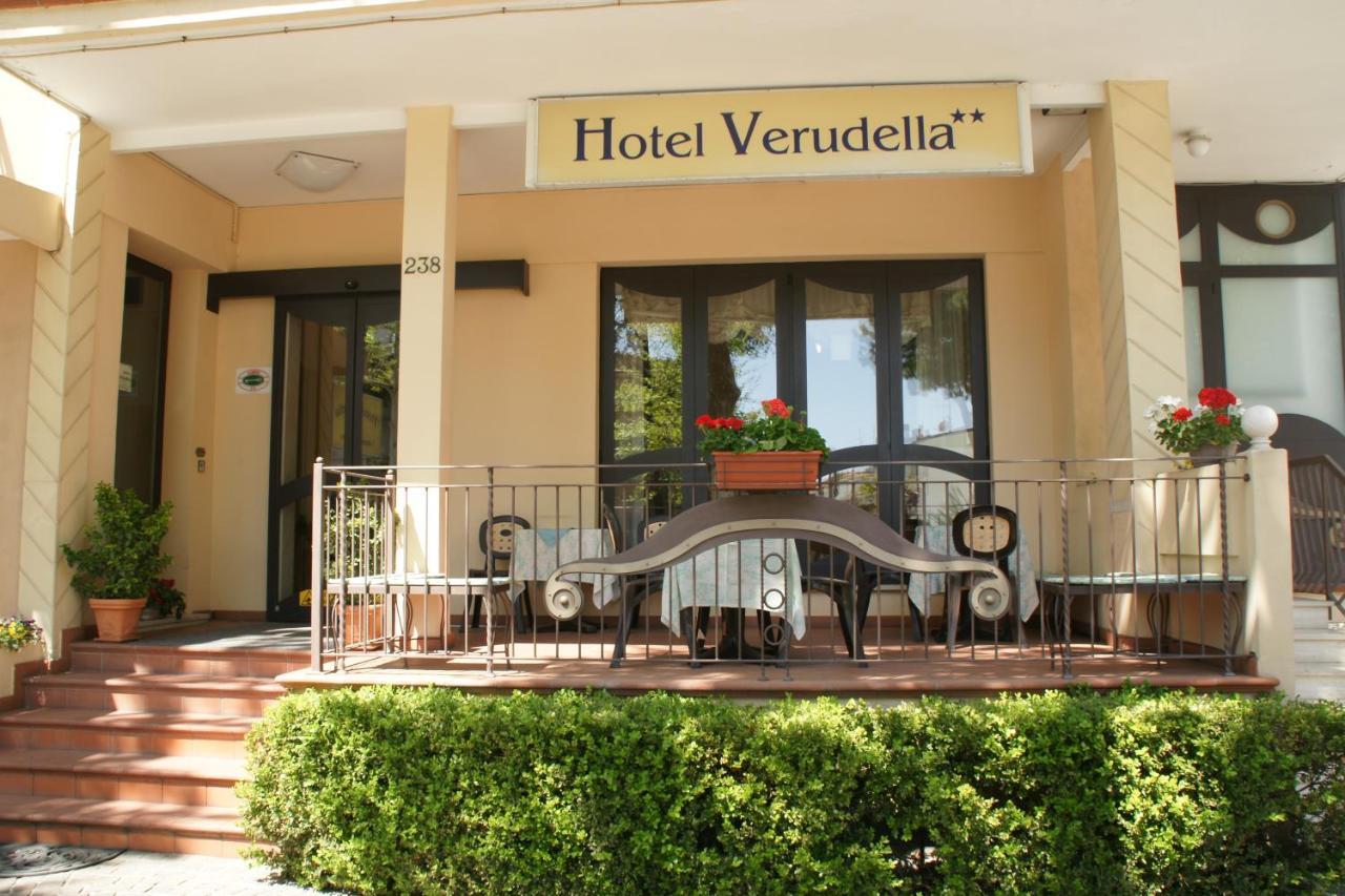 Hotel Verudella Rimini Exteriér fotografie